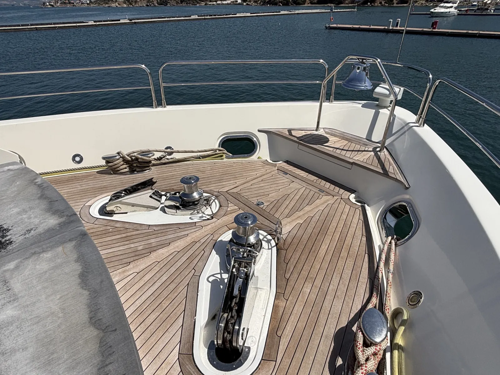 Sunseeker 30M Yacht