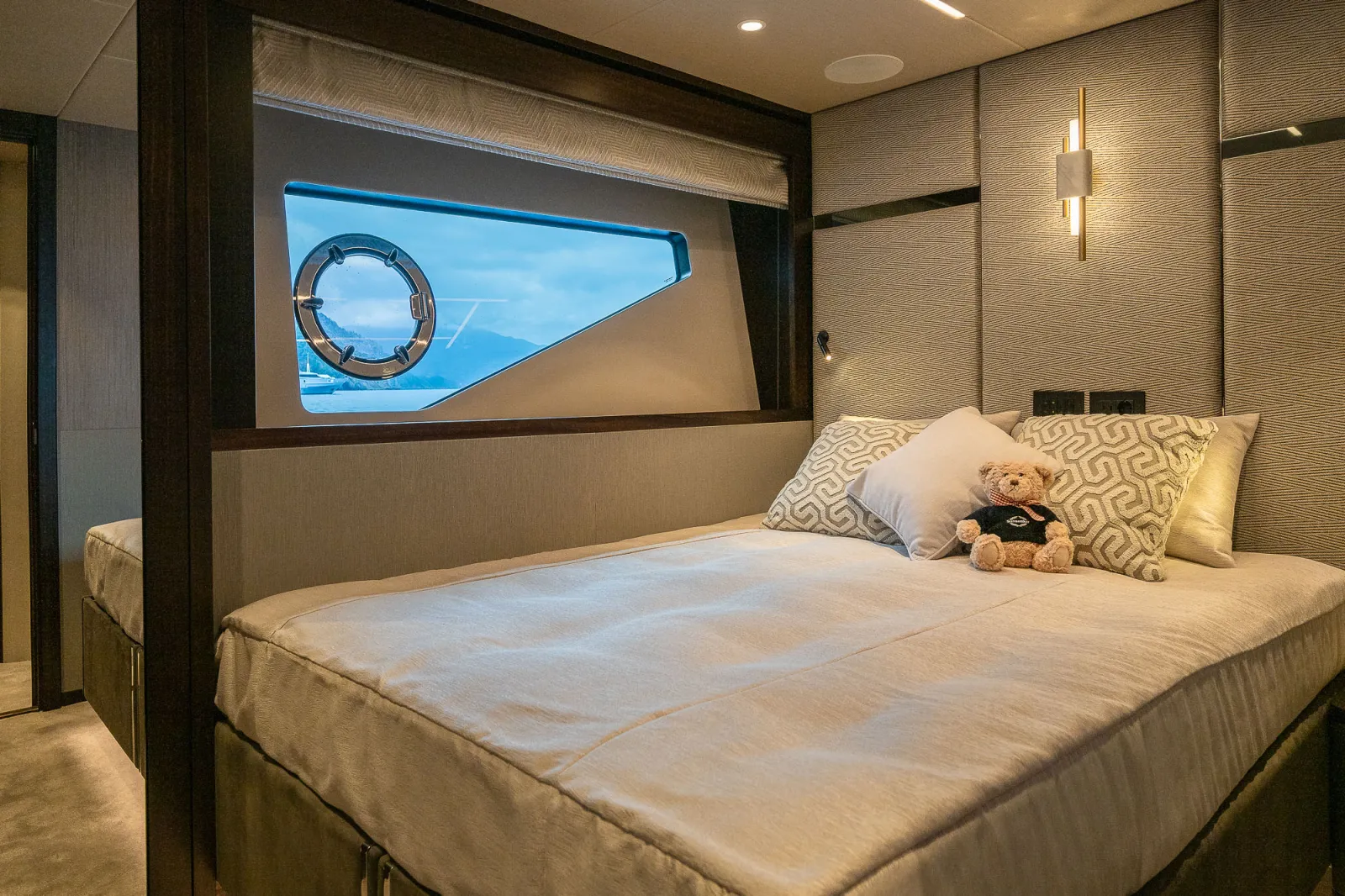 Sunseeker 88