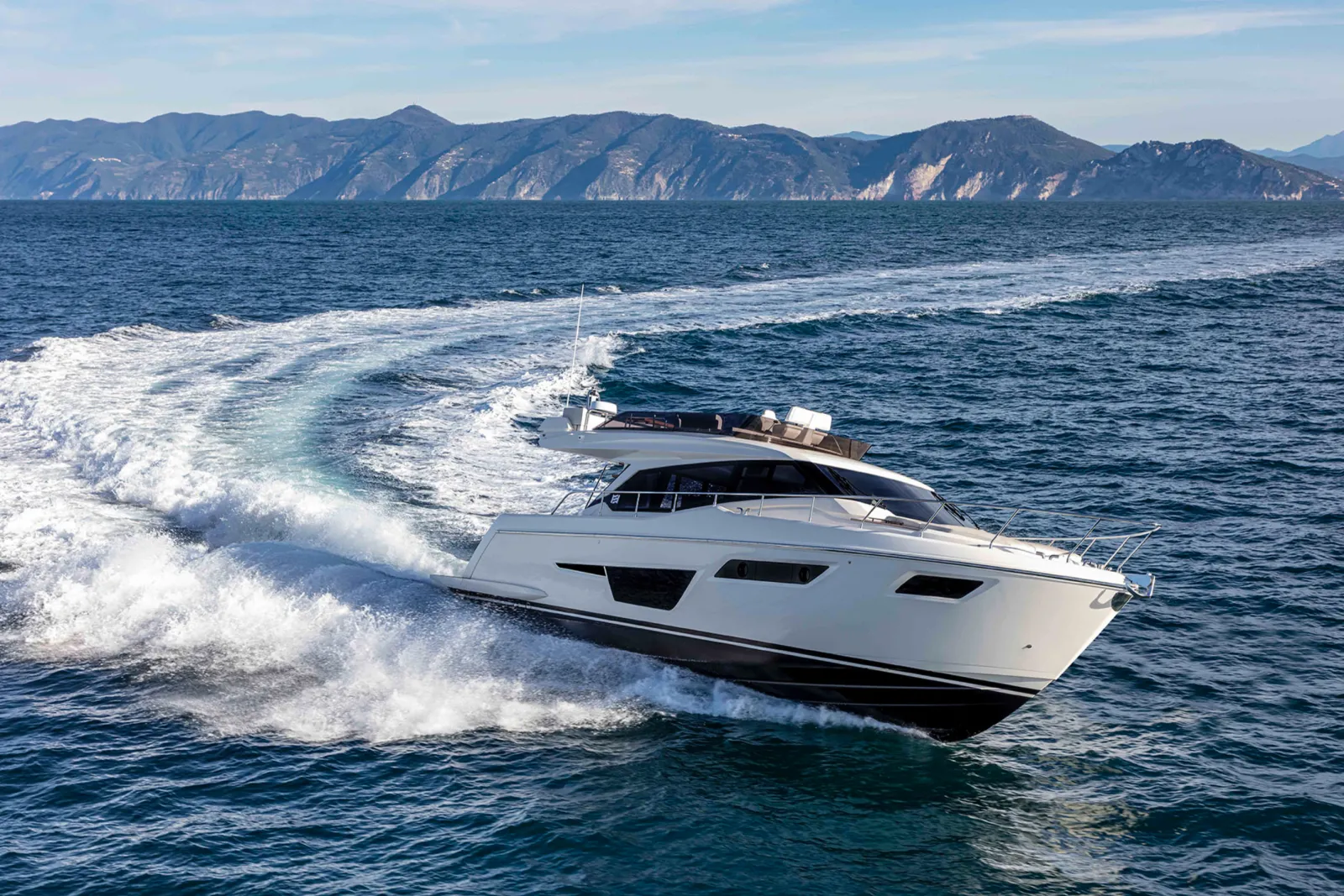 FERRETTI 500