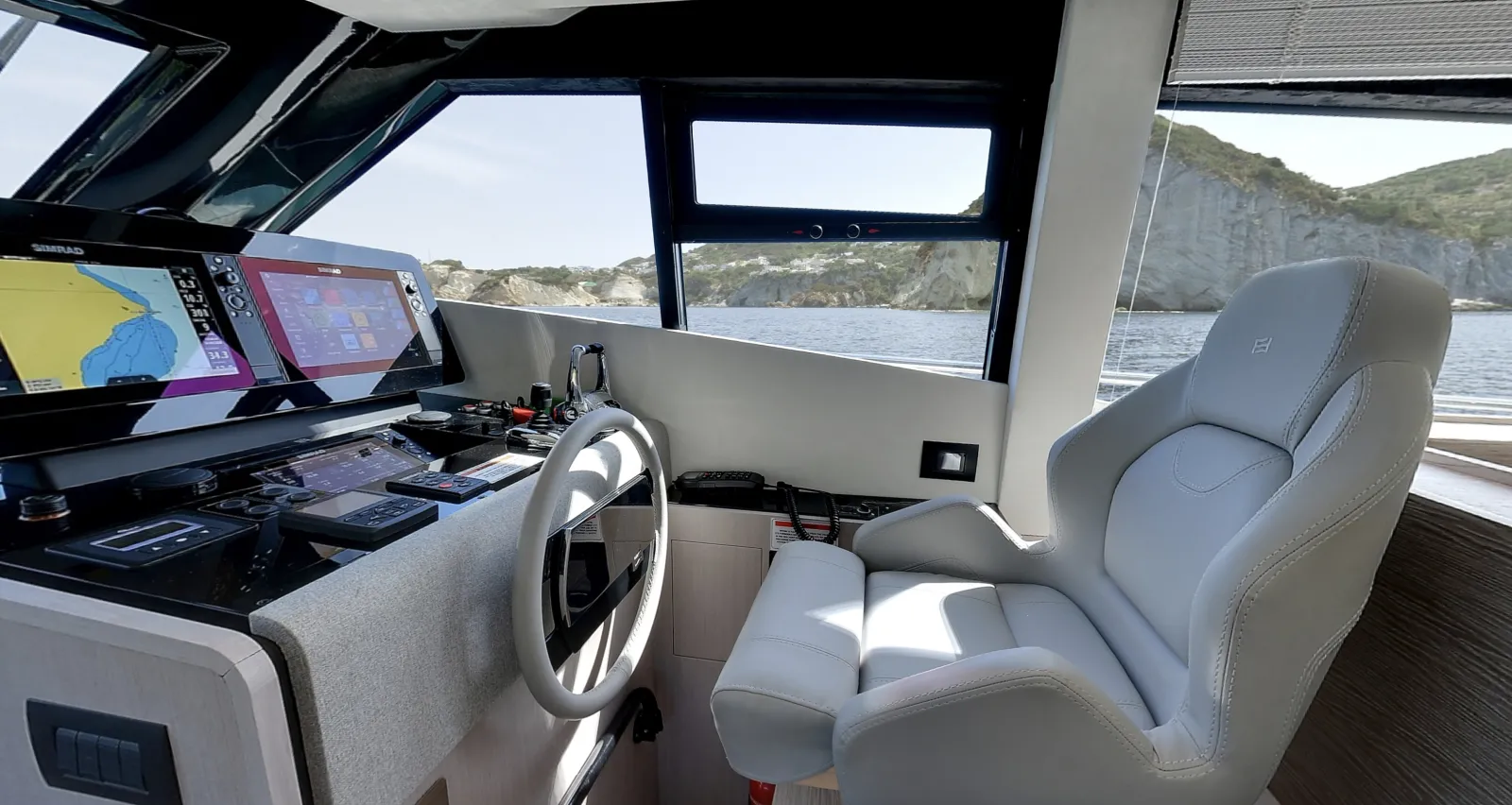 FERRETTI 500