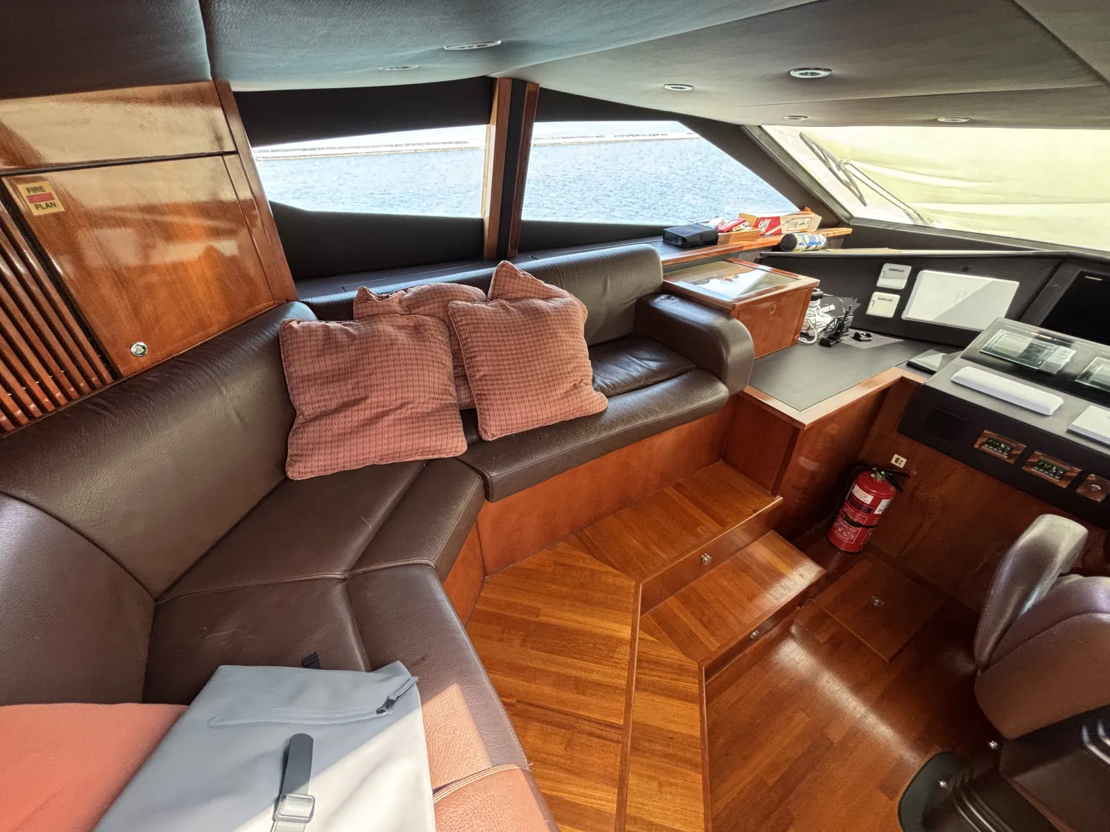 Sunseeker 30M Yacht