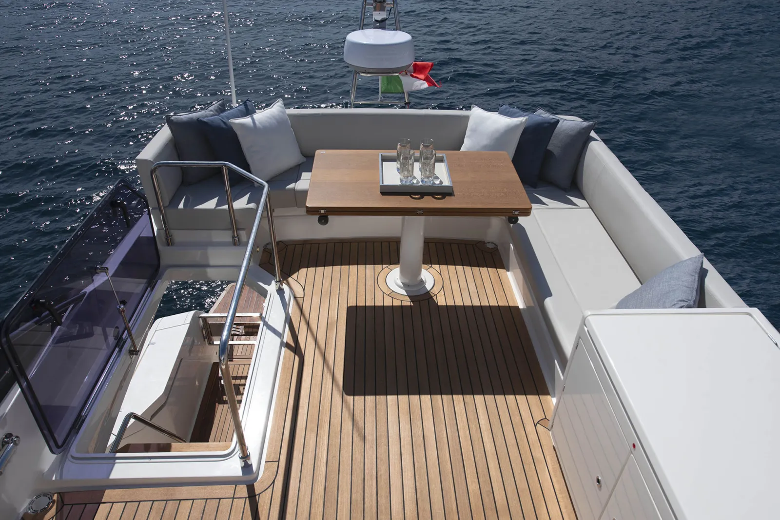 FERRETTI 500
