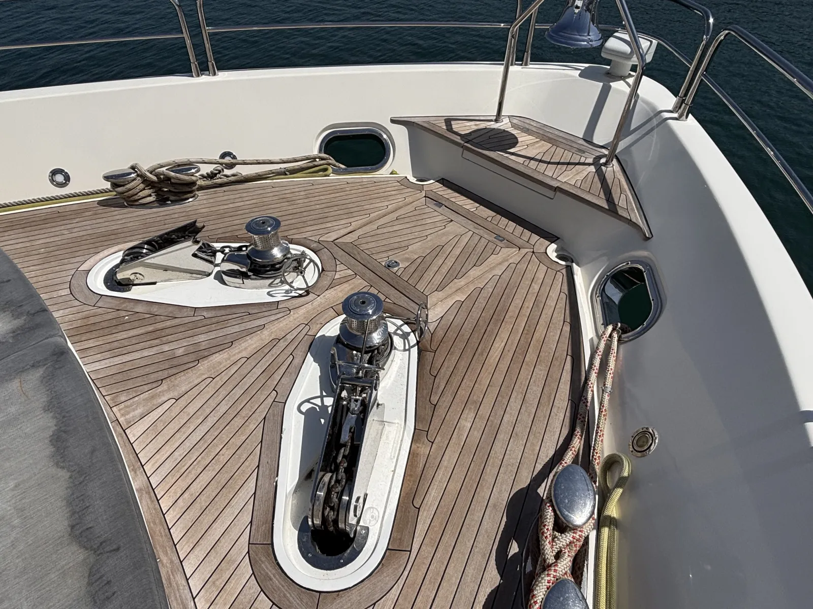 Sunseeker 30M Yacht