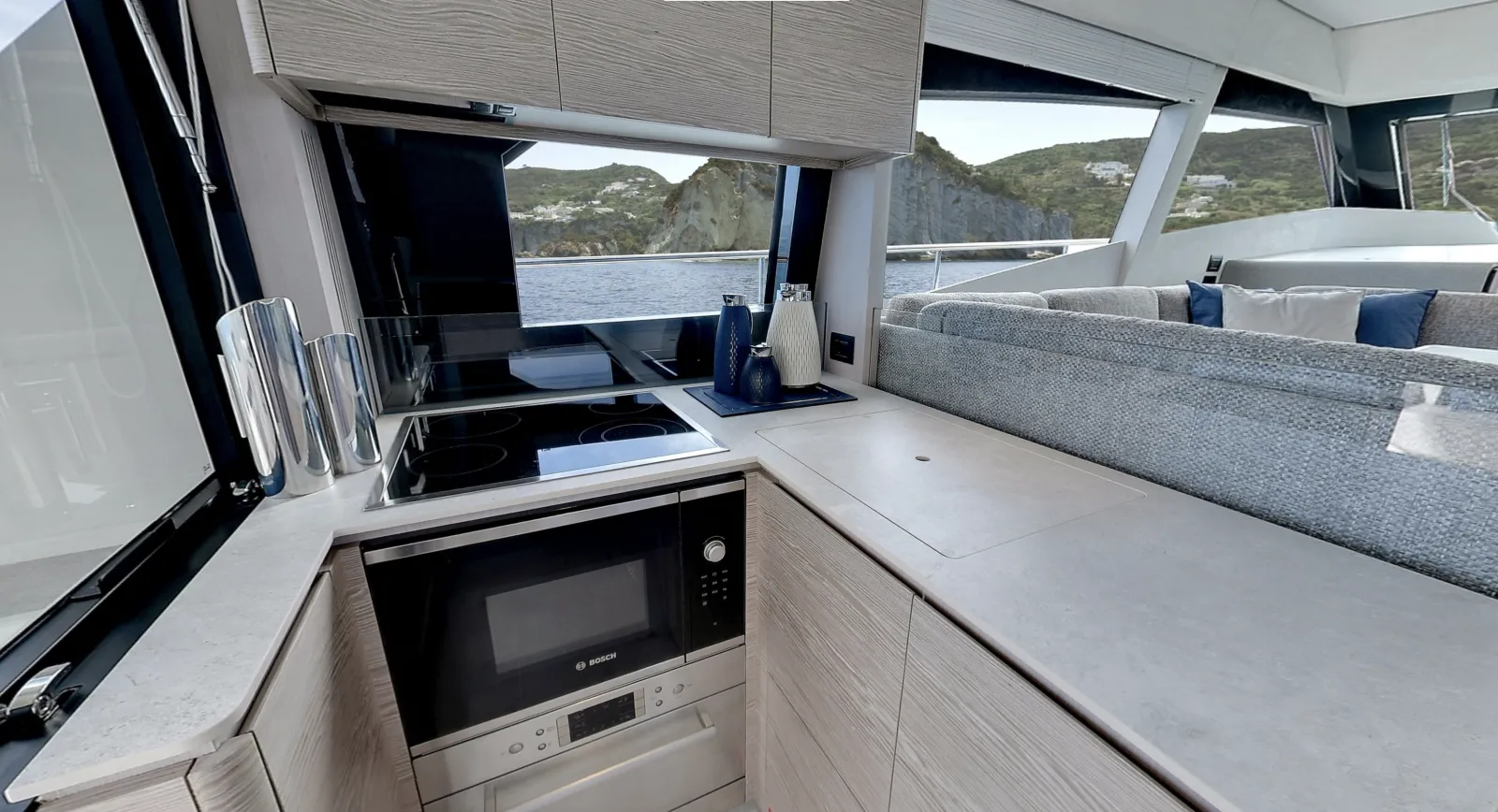 FERRETTI 500
