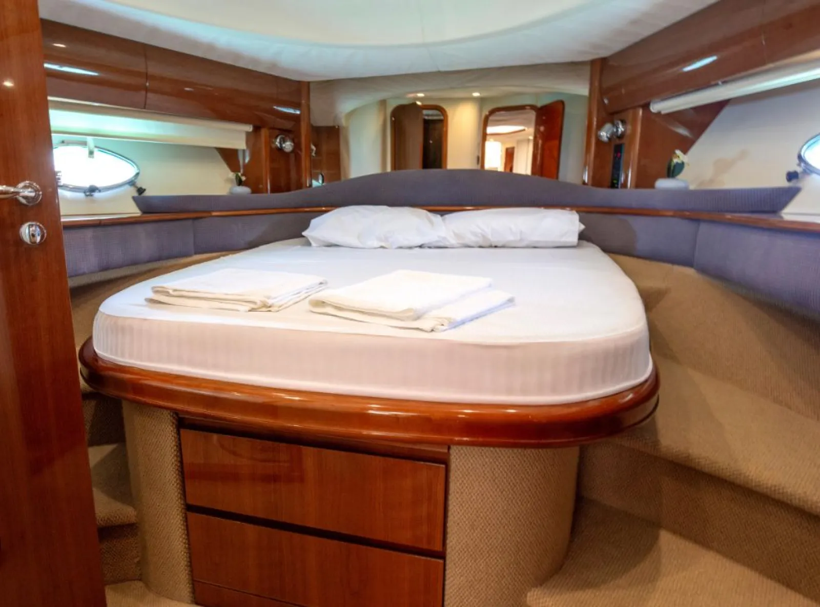 Princess V65