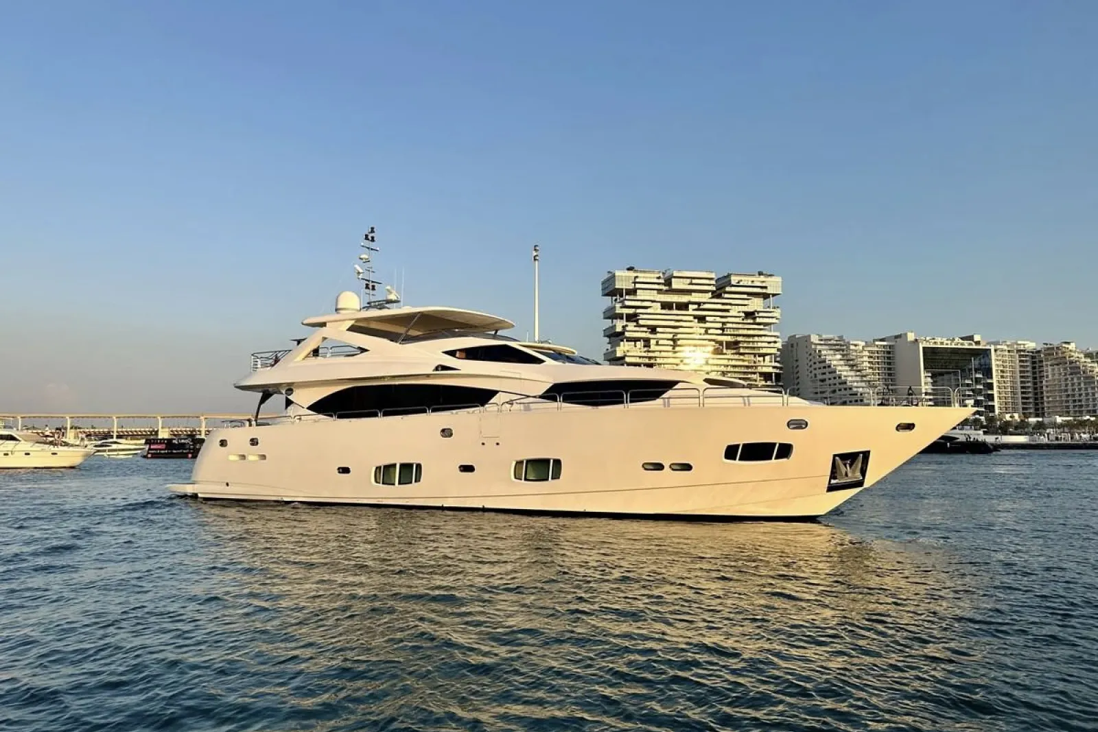Sunseeker 30M Yacht