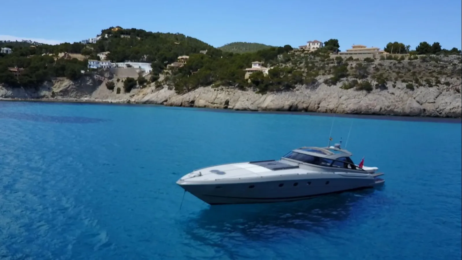 BAIA AZZURRA 63