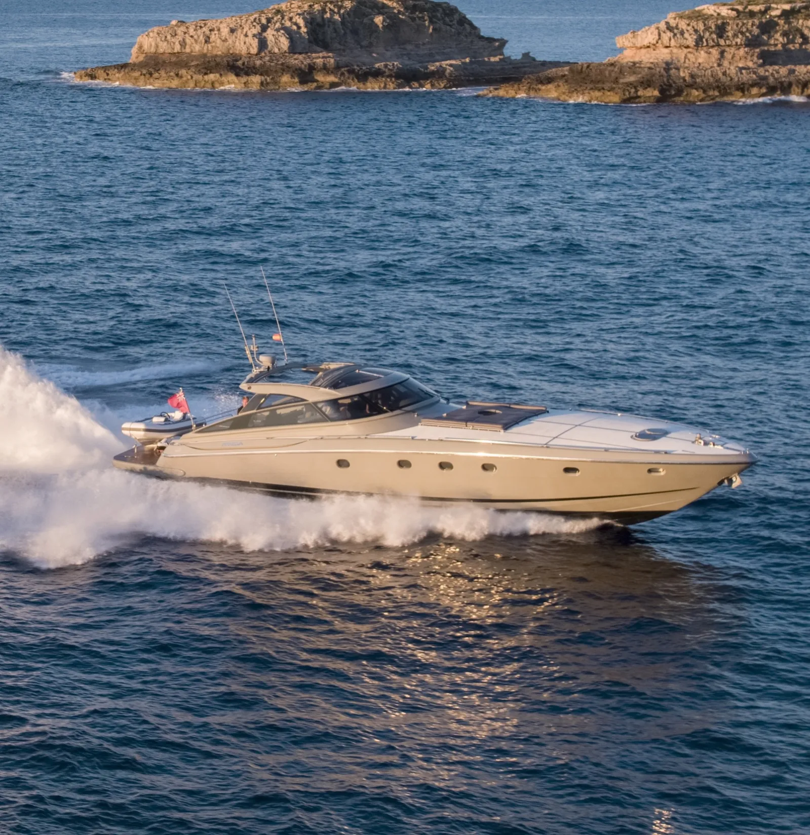 BAIA AZZURRA 63