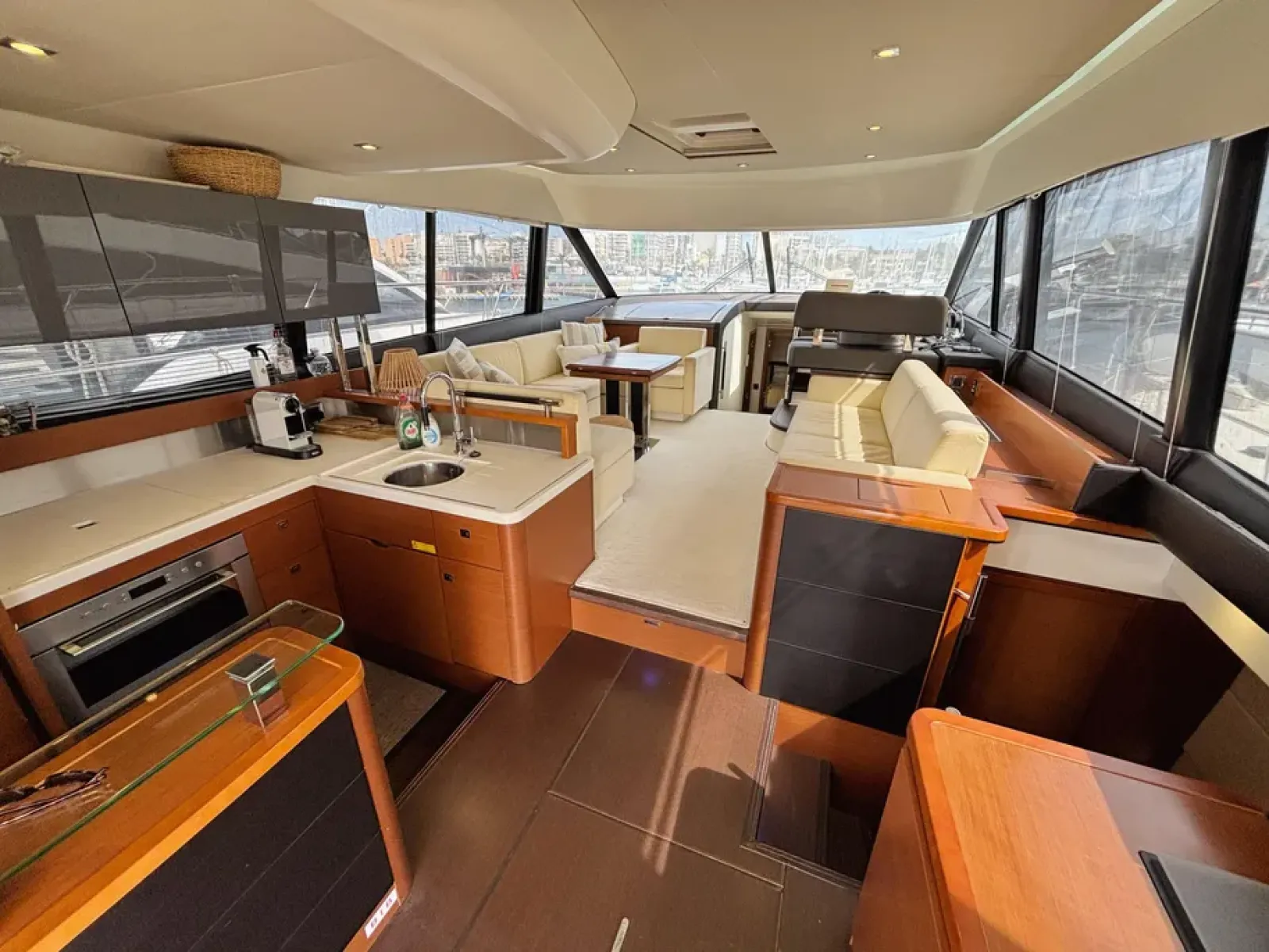 Prestige 550