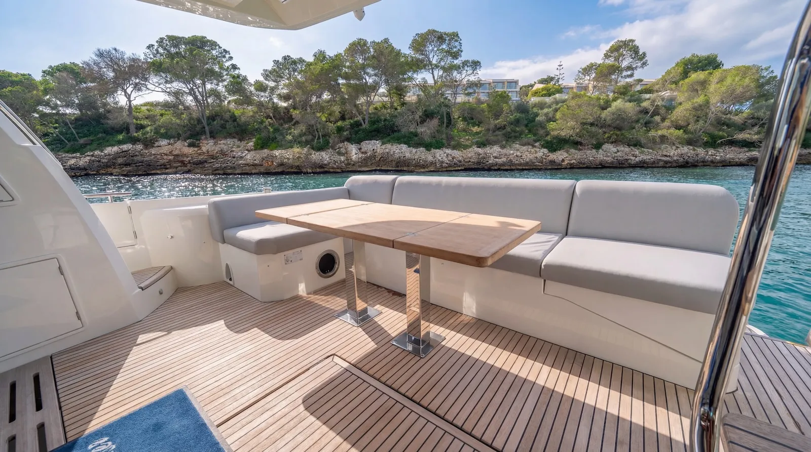 Prestige 590