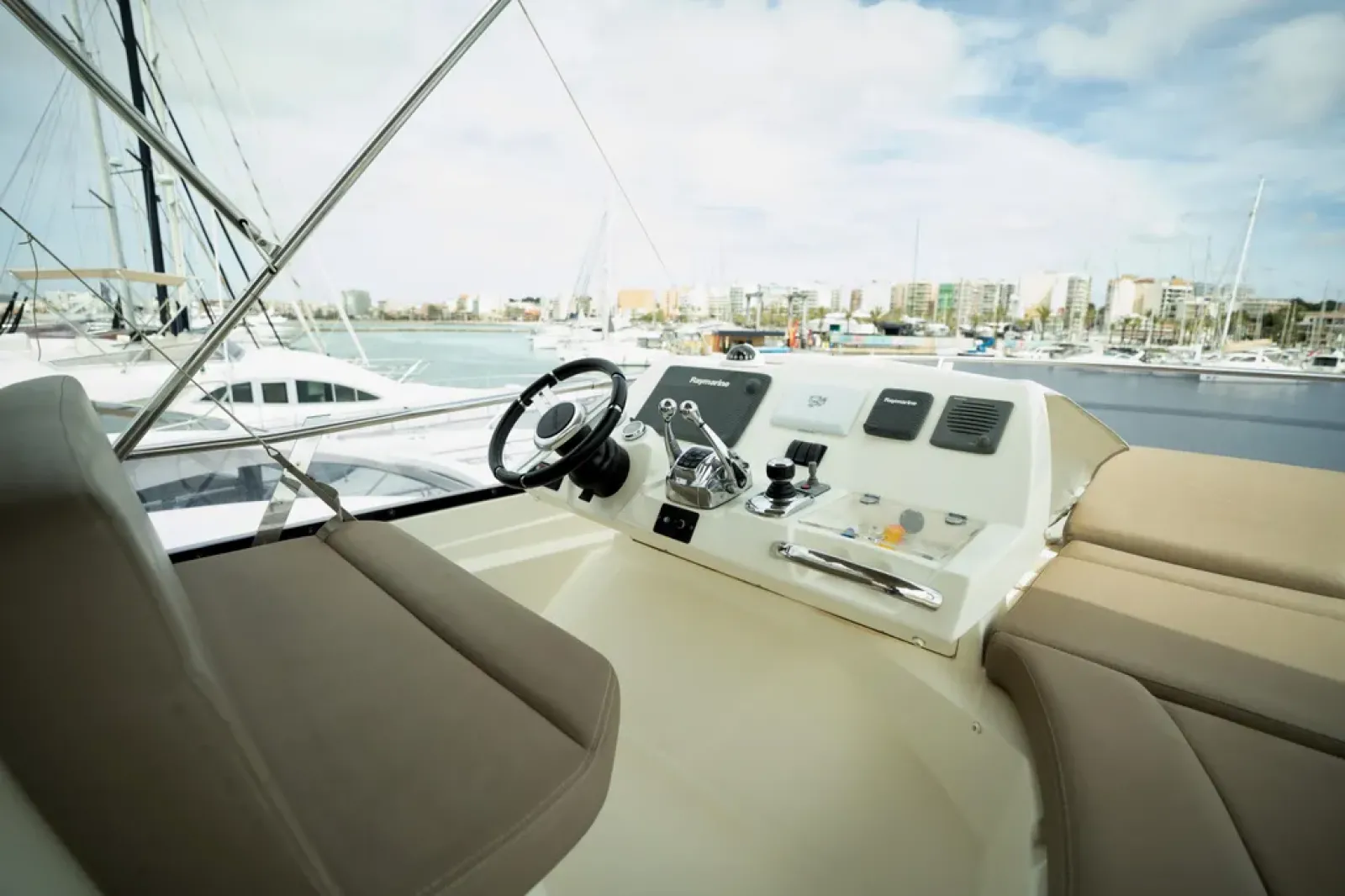 Prestige 550