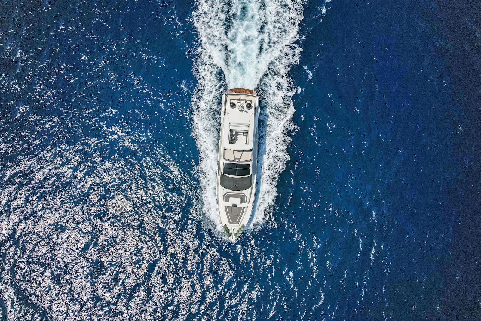 680 Fly