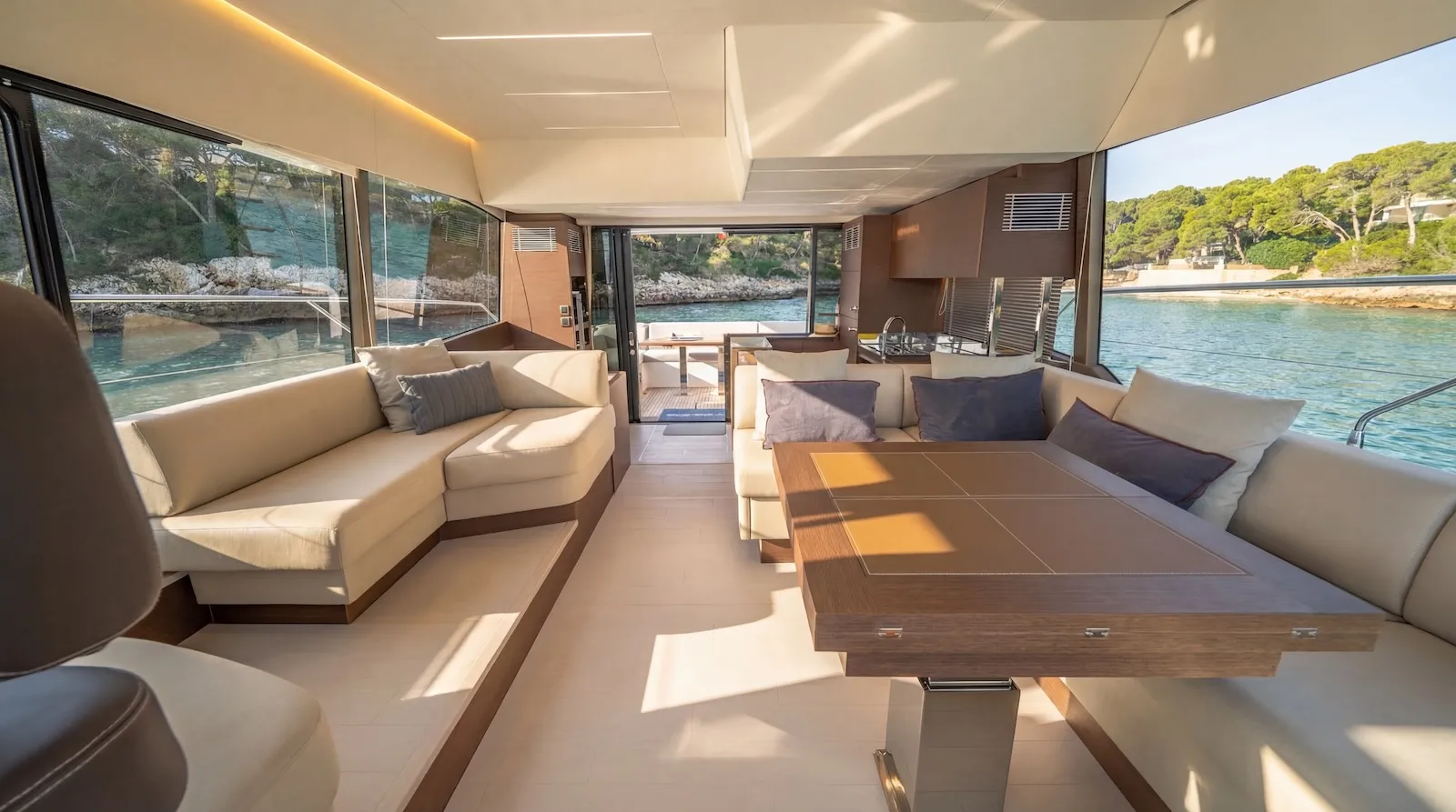 Prestige 590