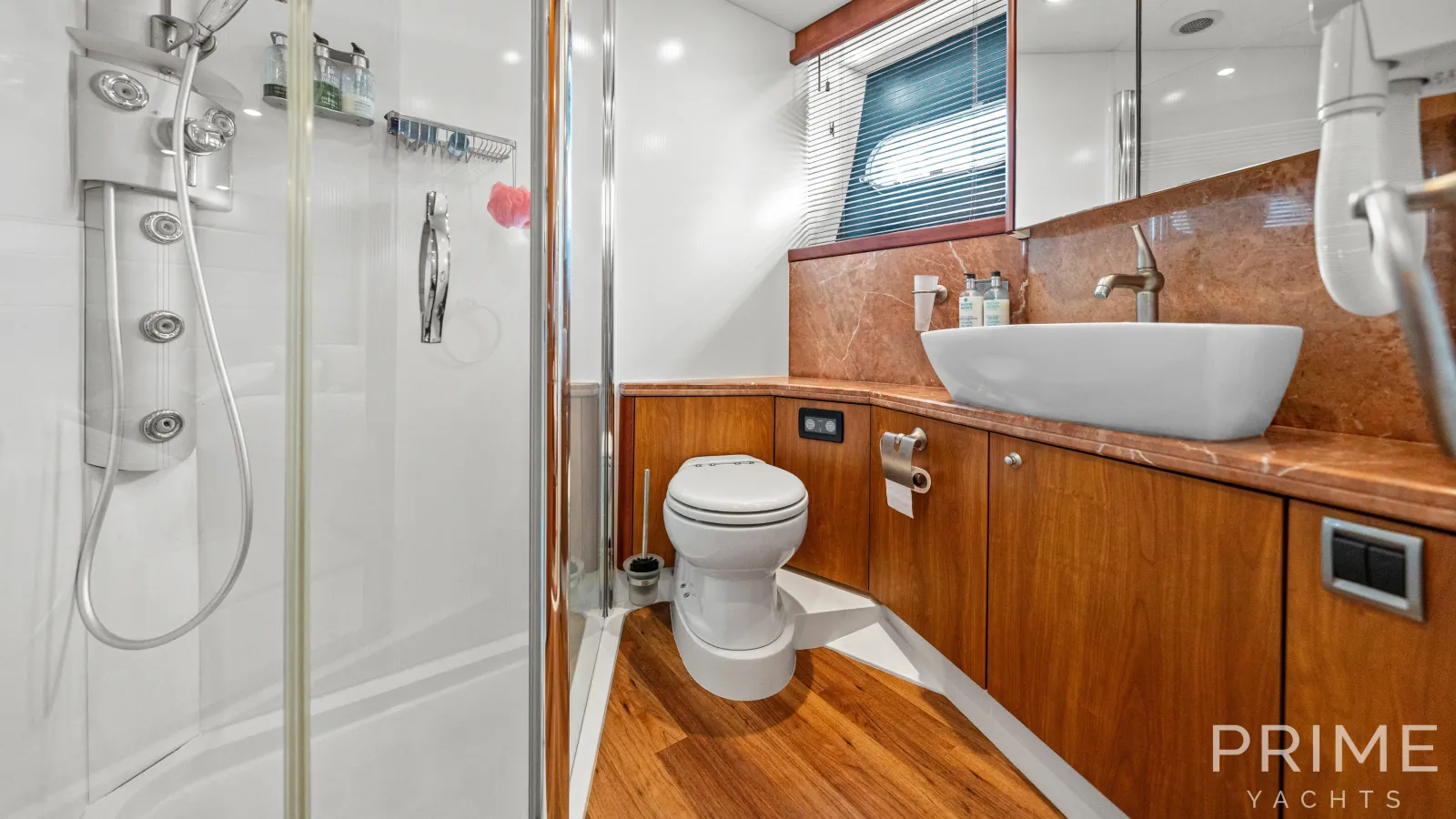 Sunseeker Manhattan 70