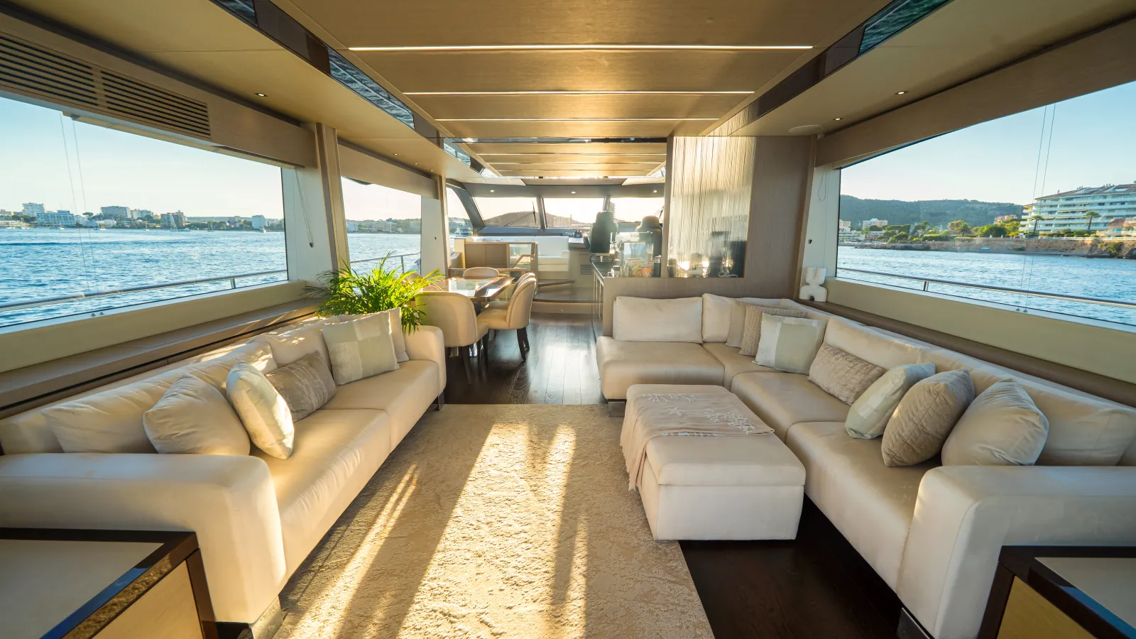 Sunseeker 76 Yacht