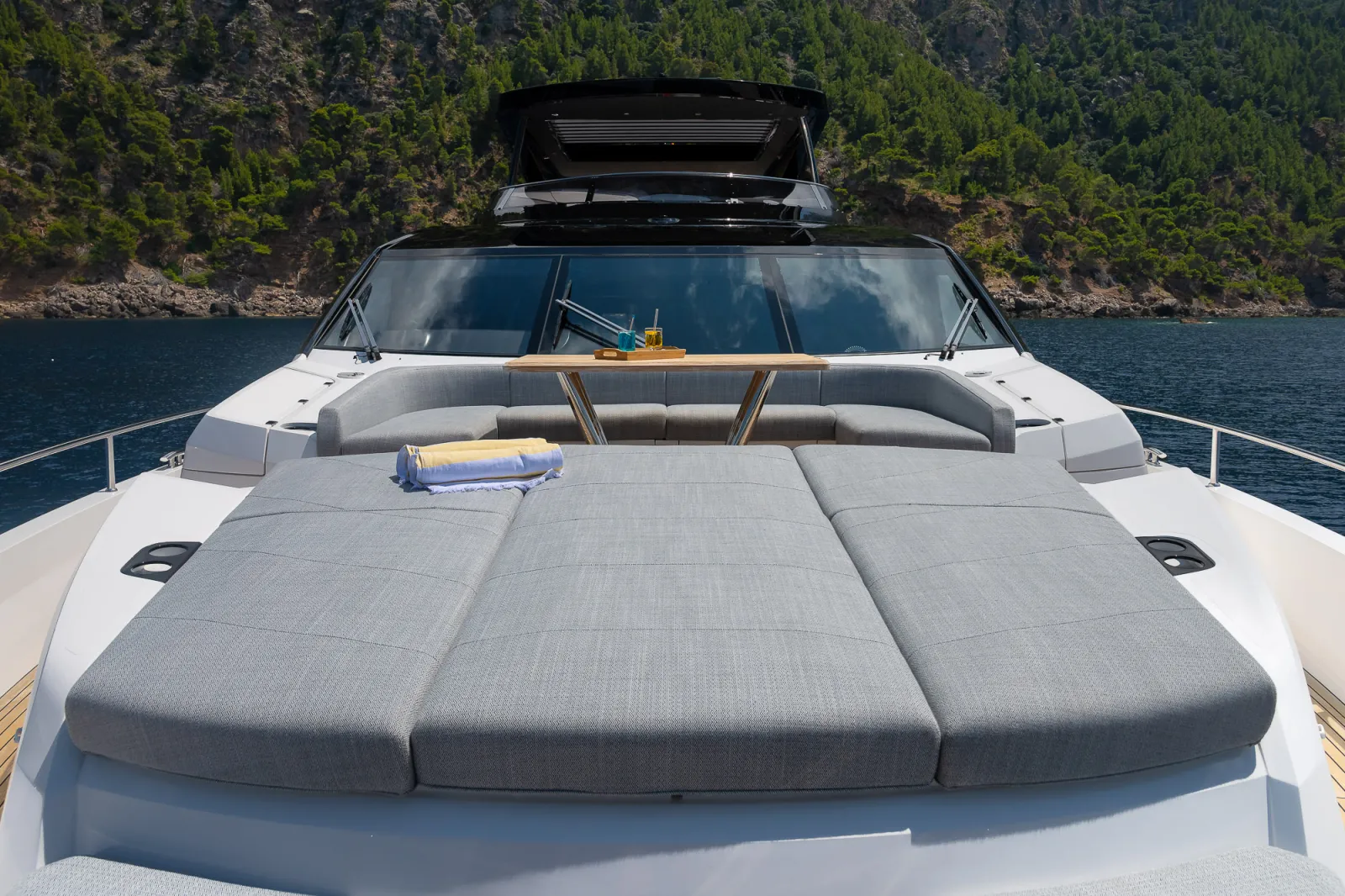 Sunseeker 88
