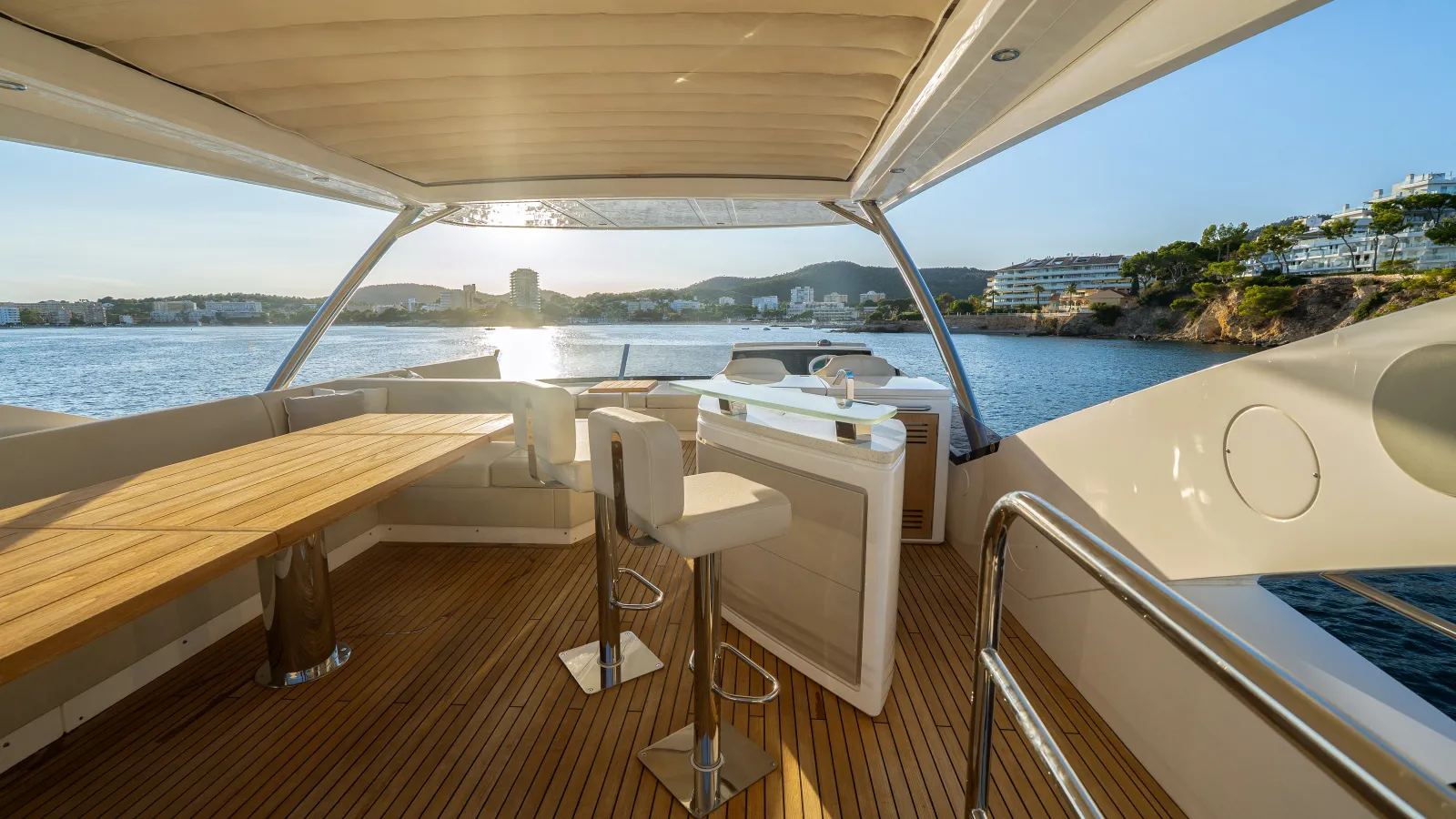 Sunseeker 76