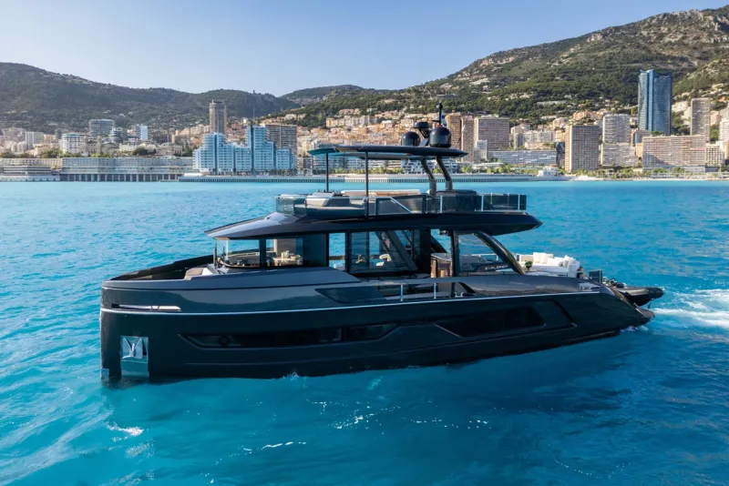 2026 Explorer 62