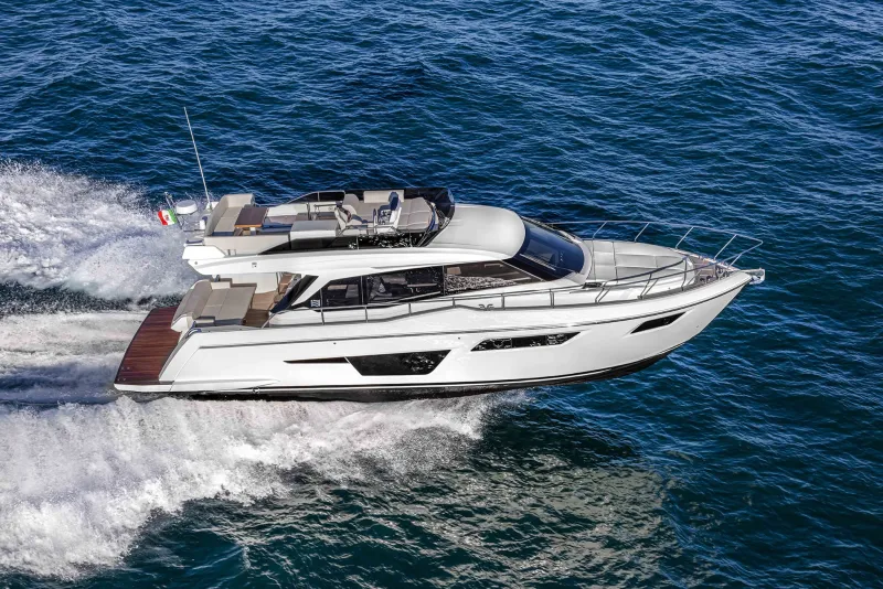 FERRETTI 500