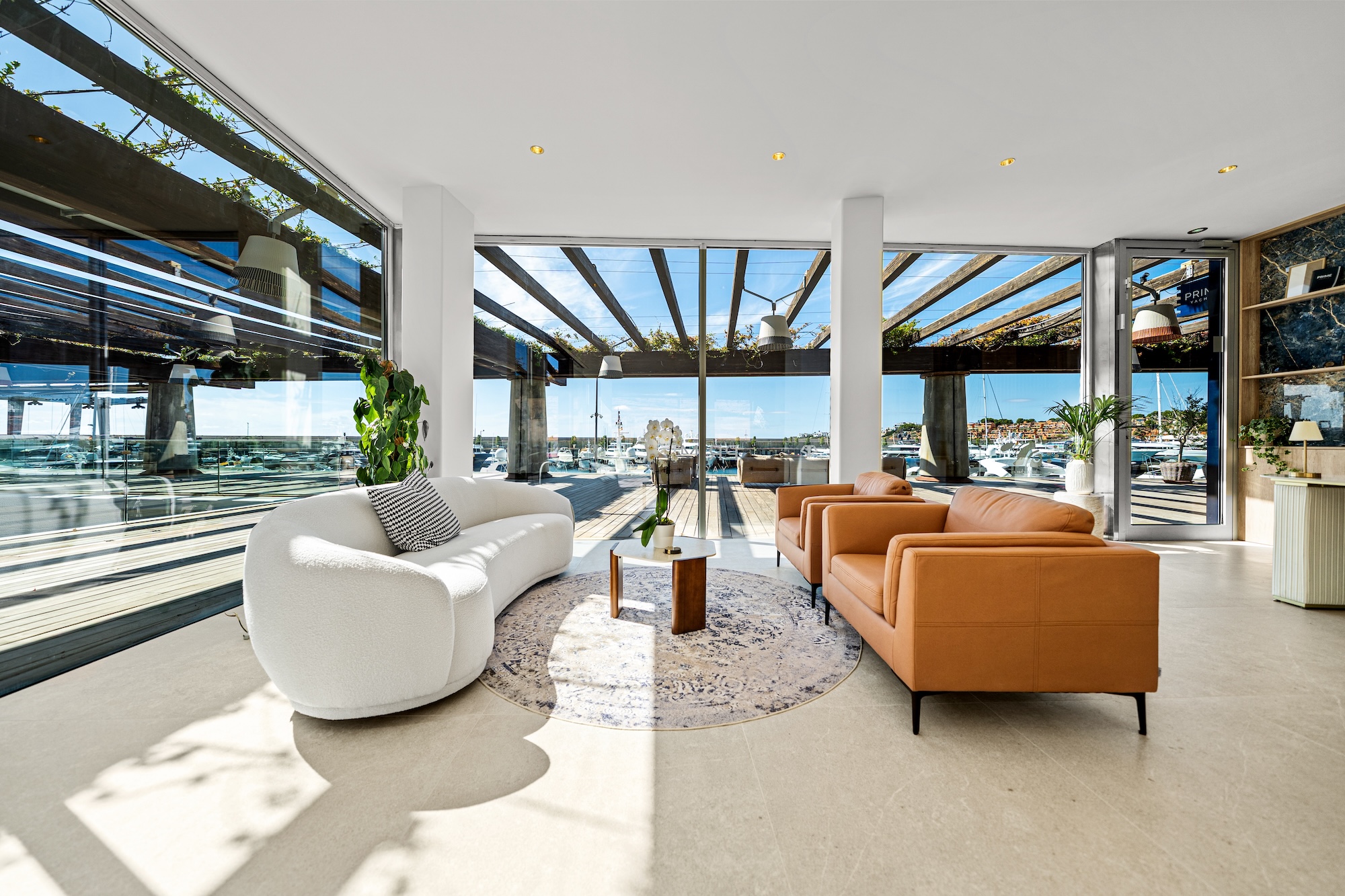 Yacht Management